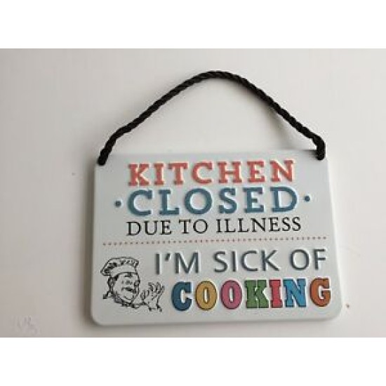 Tin Plaque - Kitchen Closed